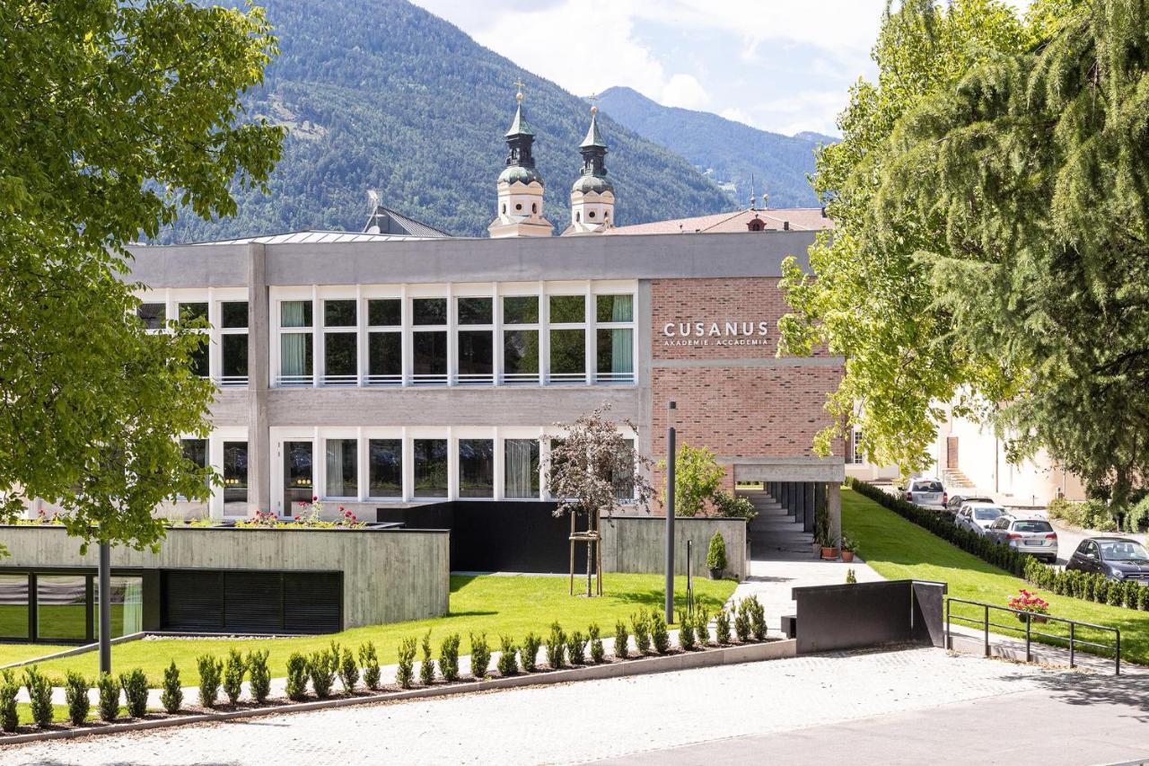 Cusanus Akademie - Accademia Cusanus Bresanona Exterior foto