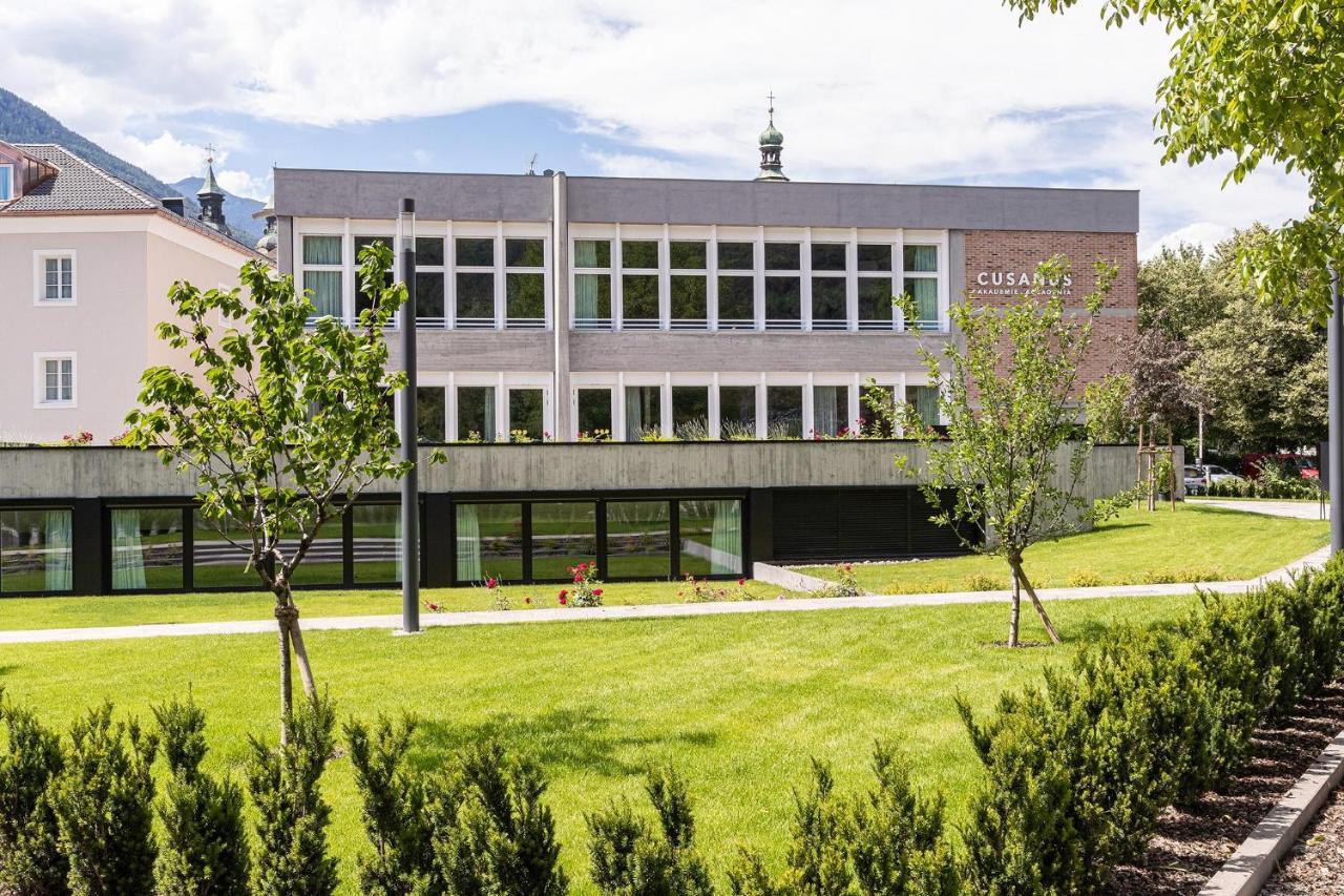 Cusanus Akademie - Accademia Cusanus Bresanona Exterior foto